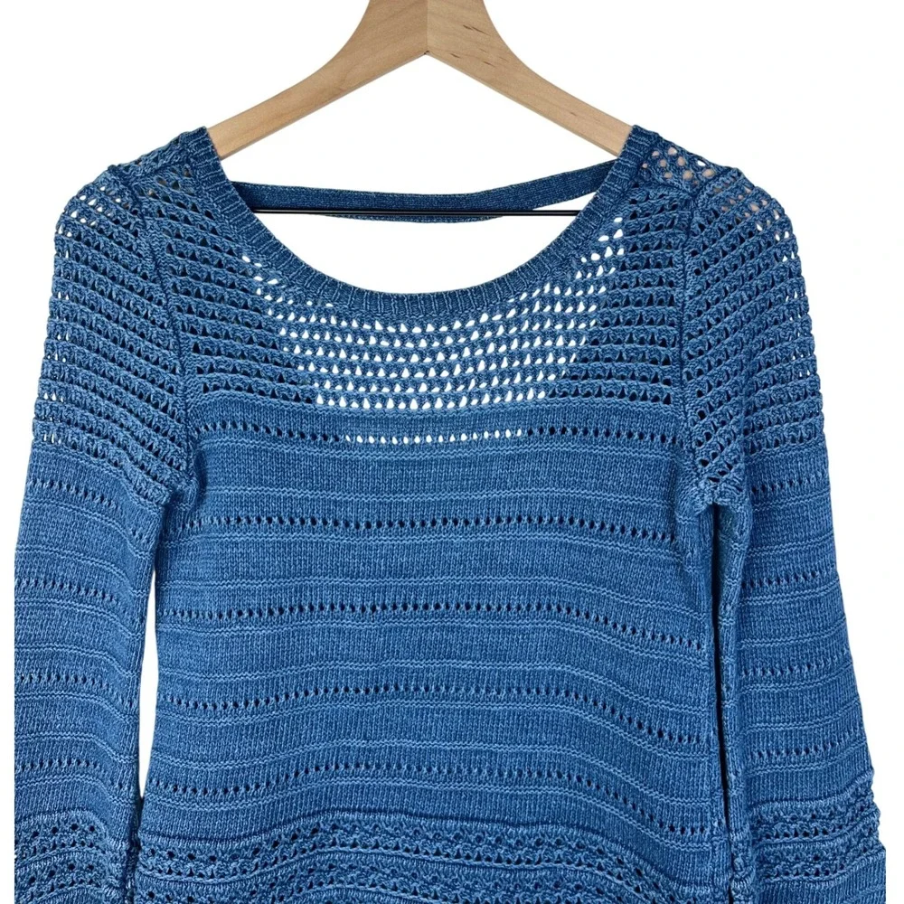 White House Black Market Blue Boho Crochet Knit Bell Sleeve Sweater‎ XXS